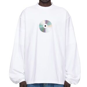 VETEMENTS
White CD Reworked Long Sleeve T-shirt